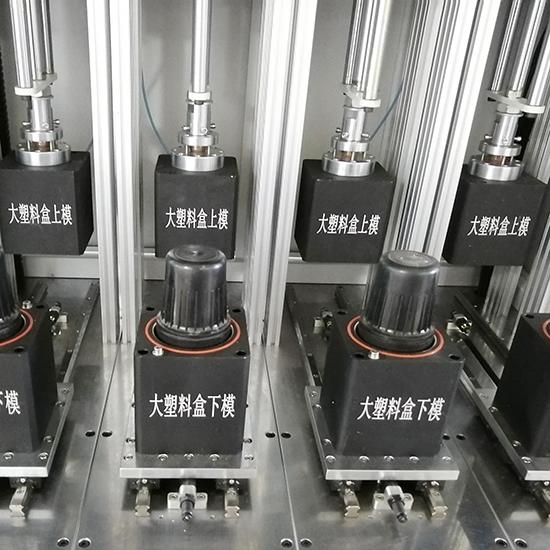 测试治具 图5